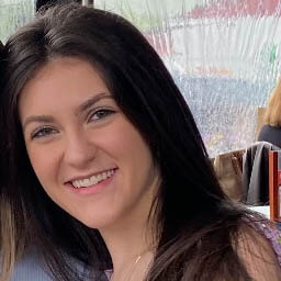 Headshot of Alexa Amantea