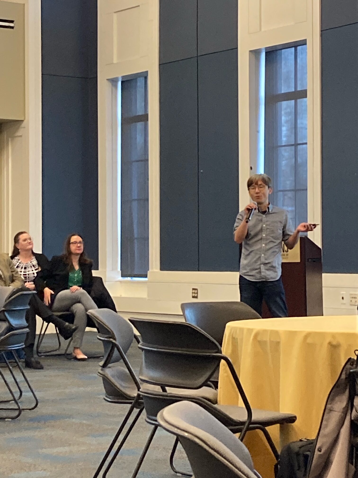 Finance Faculty Presents Research on Market Threats and Tax Avoidance