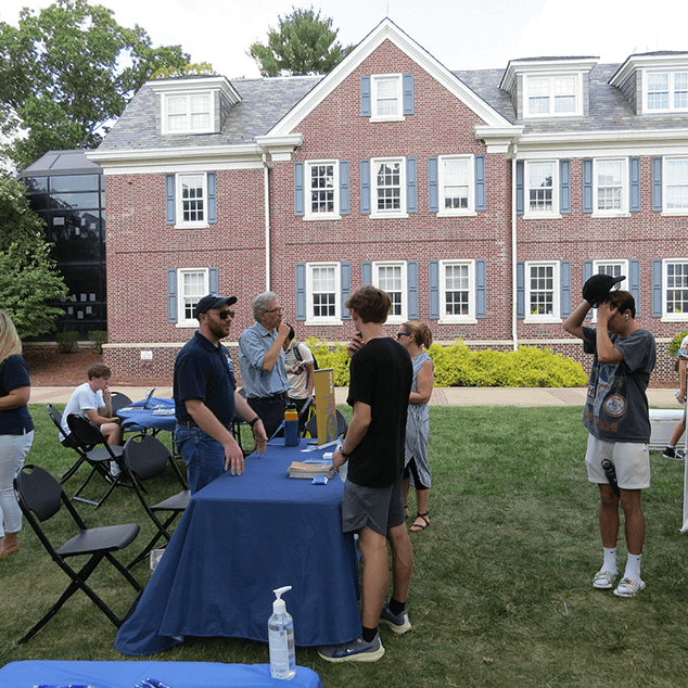 welcome-back picnic photos.