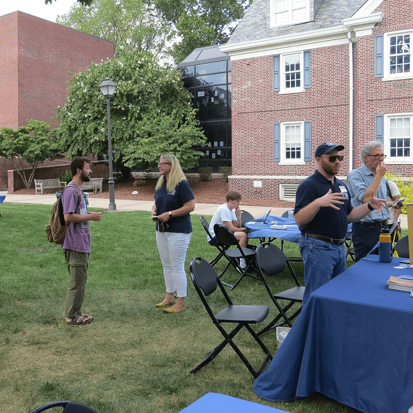 welcome-back picnic photos.