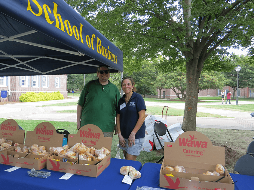 welcome-back picnic photos.