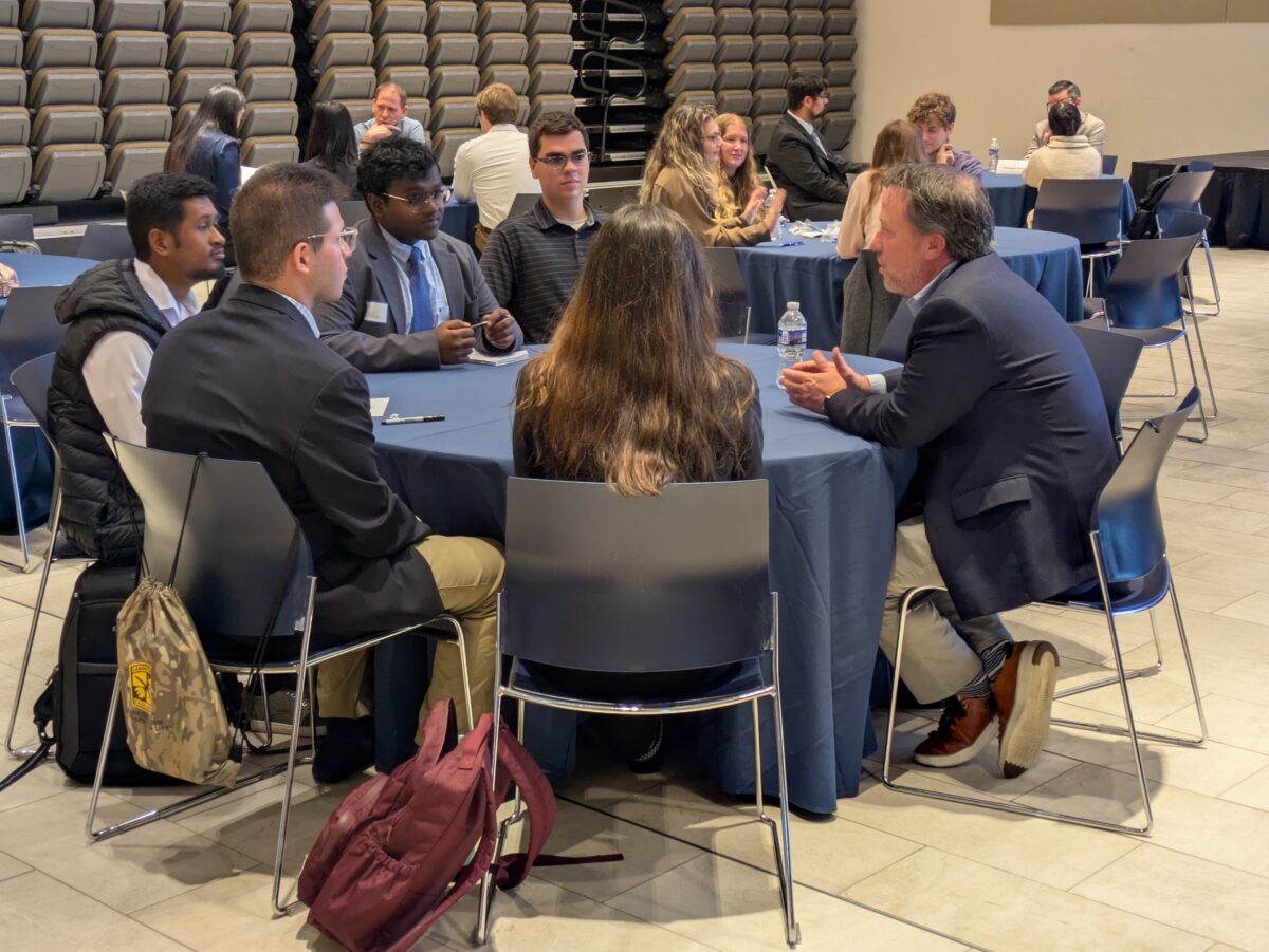 Alumni Networking Night photos.